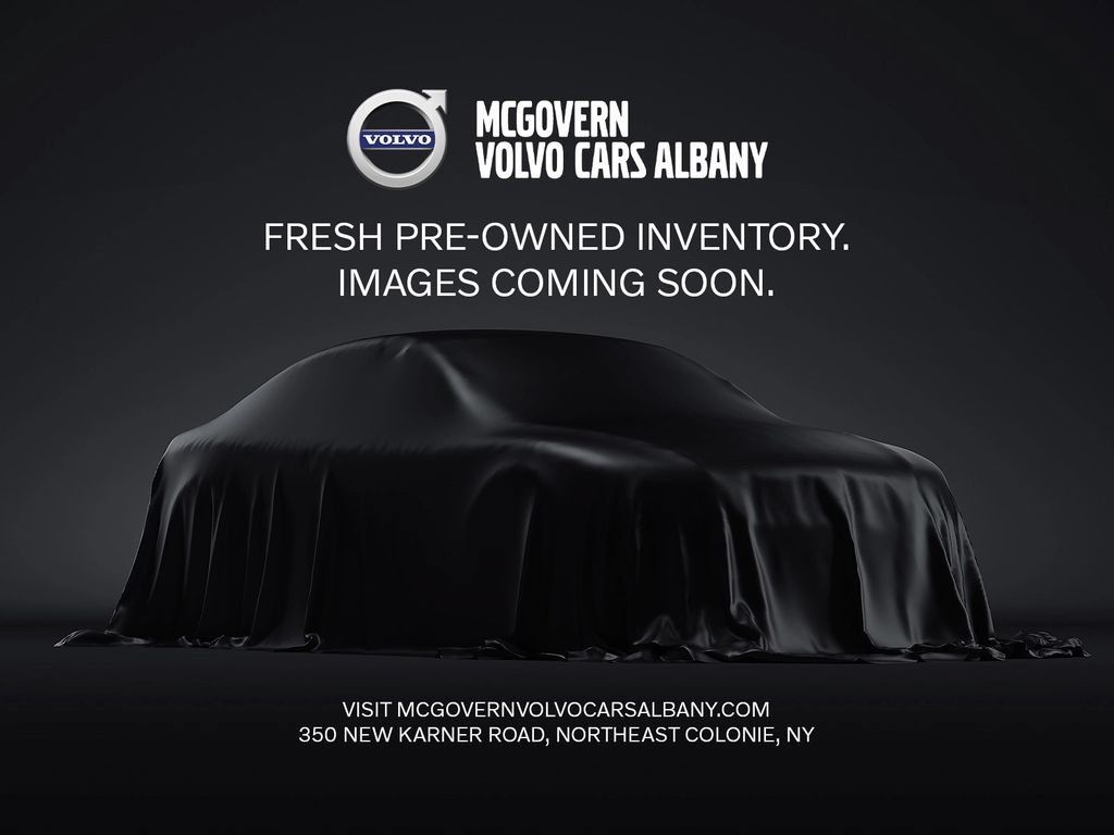 Used 2018 INFINITI QX30 Premium w/ Navigation Package AWD/4WD image 1
