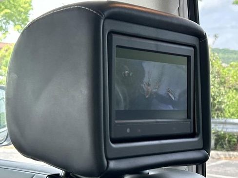 Used 2017 INFINITI QX80 2WD w/ Deluxe Technology Package image 24