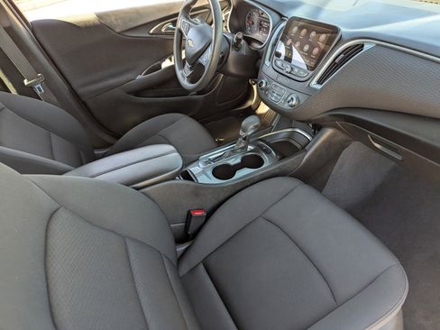 Certified 2023 Chevrolet Malibu LT image 12