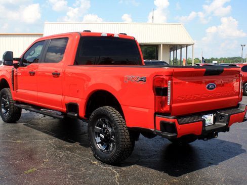 Used 2023 Ford F250 XL w/ STX Appearance Package image 11