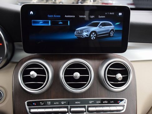 Certified 2022 Mercedes-Benz GLC 300 image 26