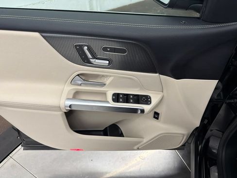 Certified 2020 Mercedes-Benz GLB 250 image 17