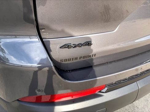 New 2025 Jeep Grand Cherokee L Limited image 15