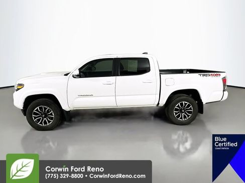 Used 2023 Toyota Tacoma TRD Sport image 4