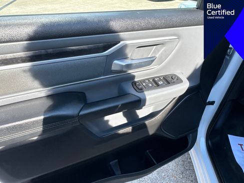 Used 2022 RAM 1500 Big Horn AWD/4WD image 13