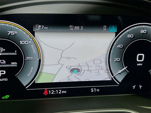 Used 2023 Audi Q5 e Premium Plus w/ Premium Plus Package image 16