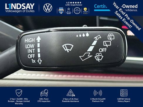 Certified 2022 Volkswagen Taos SEL w/ Panoramic Sunroof Package image 25