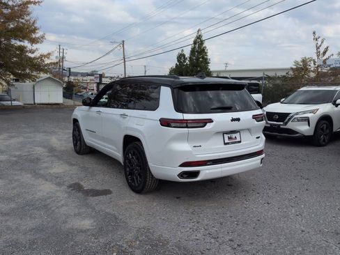 New 2025 Jeep Grand Cherokee L Summit image 6