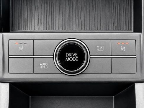 Used 2025 Hyundai Kona SEL FWD image 23
