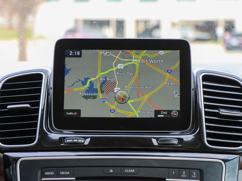 Used 2018 Mercedes-Benz GLE 350 w/ Premium 1 Package image 41