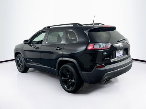 Used 2022 Jeep Cherokee Limited image 7