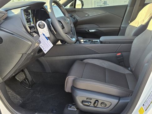 New 2026 Lexus RX 350 AWD image 3