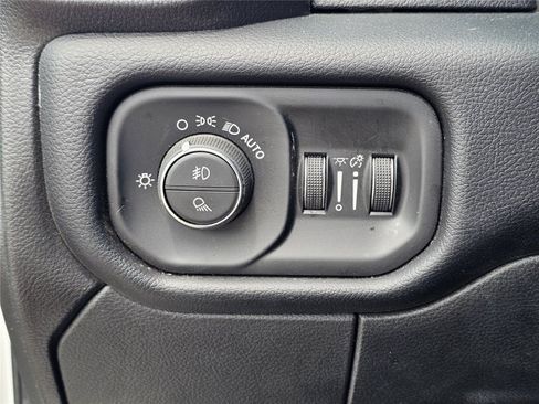 Certified 2026 RAM 2500 Laramie AWD/4WD image 41