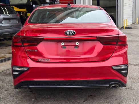 Used 2019 Kia Forte LXS image 6