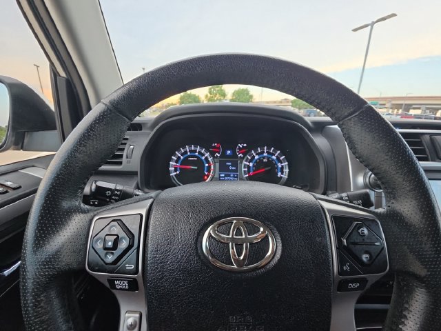 Used 2017 Toyota 4Runner Limited RWD image 25