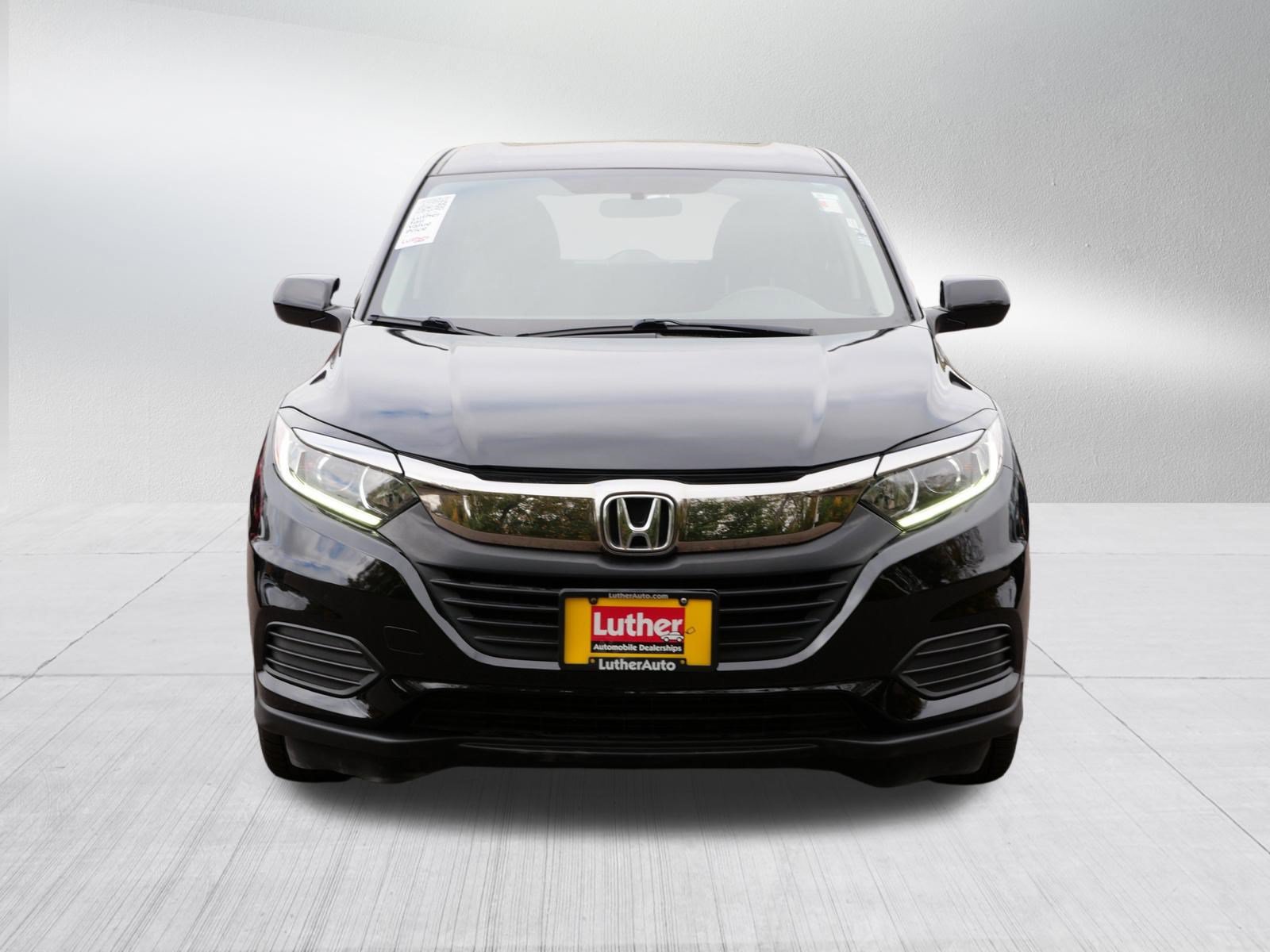 Certified 2019 Honda HR-V LX image 2