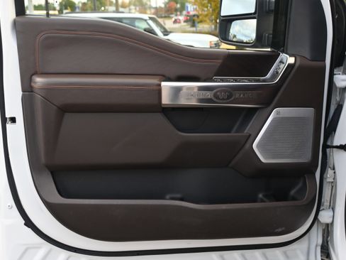 Used 2023 Ford F350 King Ranch w/ Chrome Package image 28