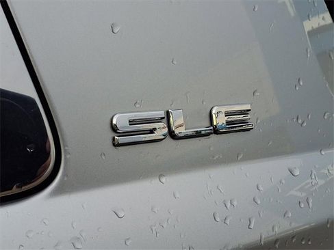 Used 2016 GMC Yukon SLE w/ HD Trailering Package image 32