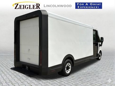 Used 2024 Chevrolet Brightdrop 600 w/ Commercial Equipment Package AWD/4WD image 6