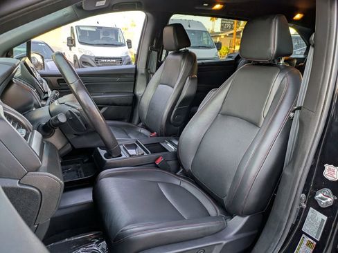Used 2025 Honda Odyssey Sport-L image 23
