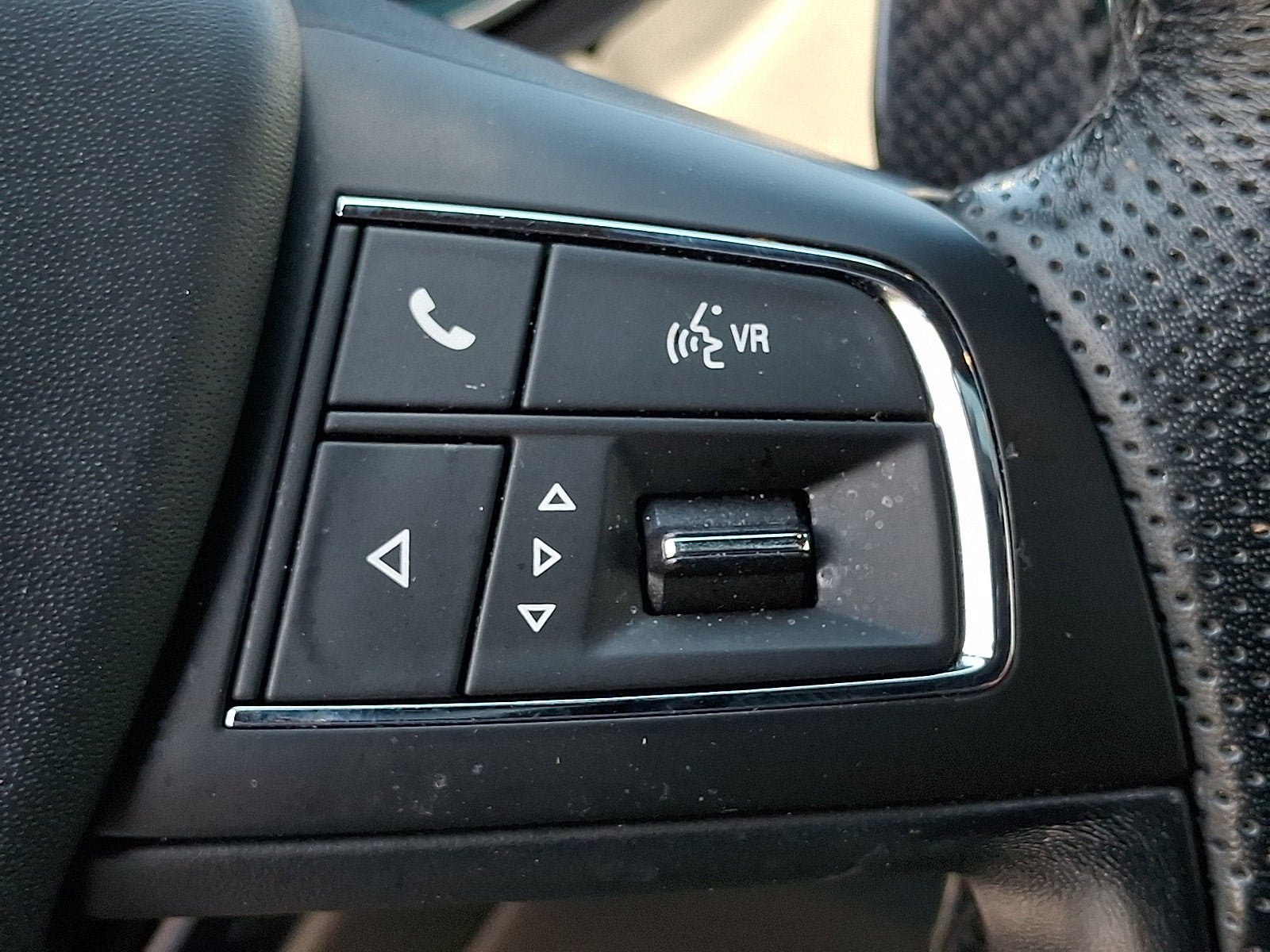 Used 2021 Maserati Levante S GranSport AWD/4WD image 23