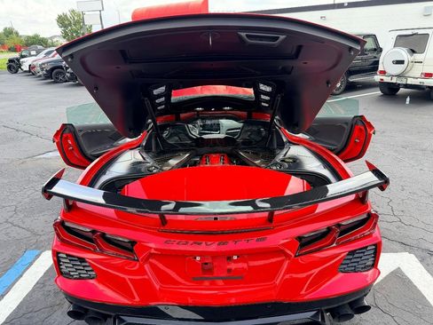 Used 2020 Chevrolet Corvette Stingray Coupe w/ Engine Appearance Package RWD image 43