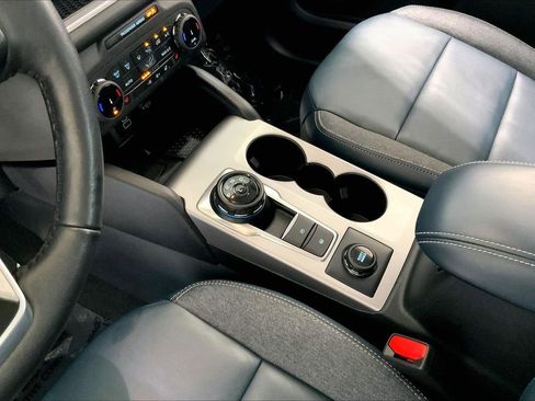 Used 2023 Ford Bronco Sport Outer Banks w/ Tech Package AWD/4WD image 17