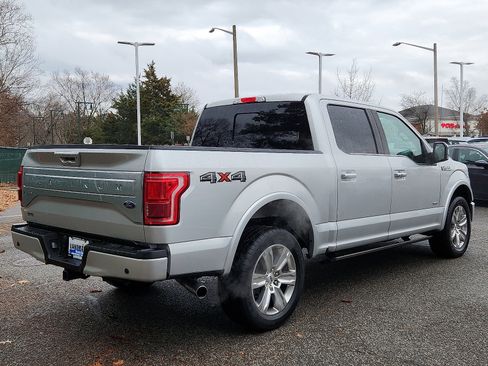 Used 2015 Ford F150 Platinum w/ Equipment Group 701A Luxury image 4