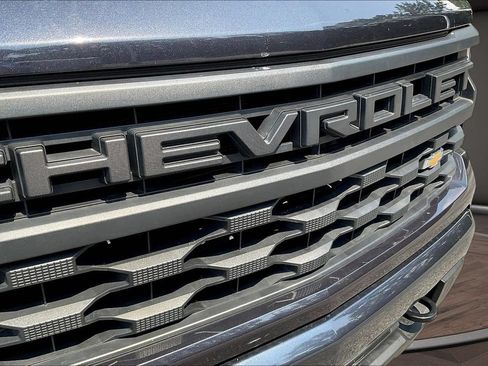 Used 2022 Chevrolet Silverado 1500 Custom AWD/4WD image 36