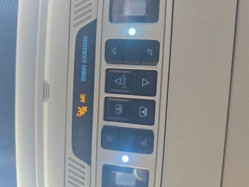 Used 2021 Ford Explorer Limited w/ Equipment Group 301A image 21