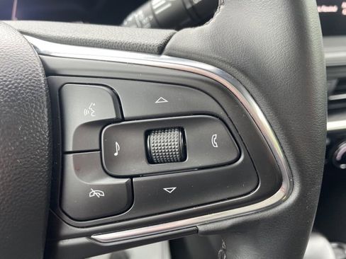 Used 2024 Buick Encore GX Sport Touring image 14