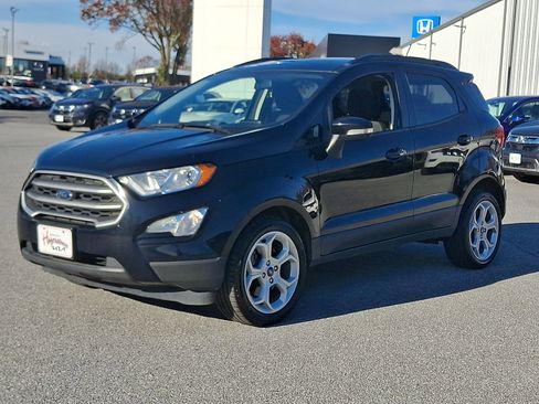 Used 2021 Ford EcoSport SE w/ SE Convenience Package image 3