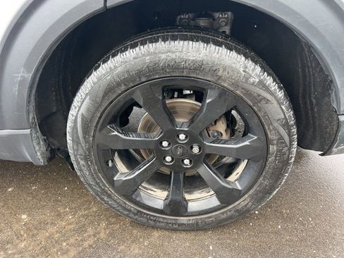 Used 2023 Ford Explorer ST-Line image 9