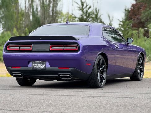 Used 2016 Dodge Challenger R/T Plus RWD image 7