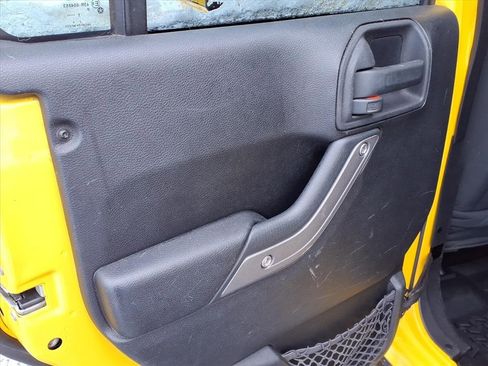 Used 2011 Jeep Wrangler Unlimited Sport image 19