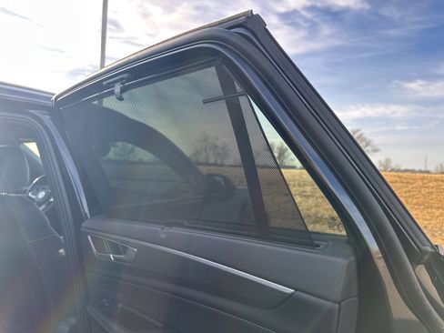 New 2026 Volkswagen Atlas Cross Sport SE image 33