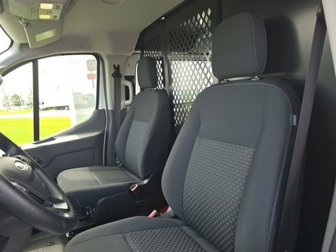 Used 2024 Ford Transit 250 Low Roof w/ Exterior Upgrade Package RWD image 13