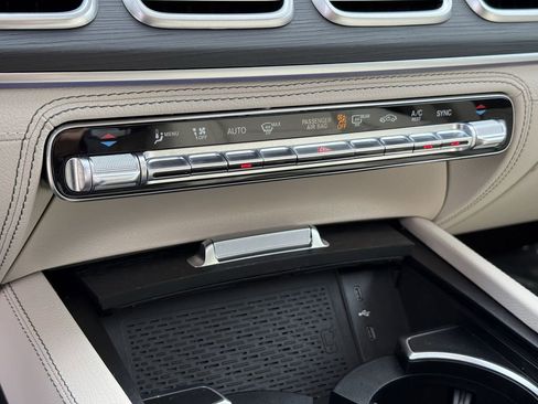 Used 2024 Mercedes-Benz GLE 450 4MATIC image 29