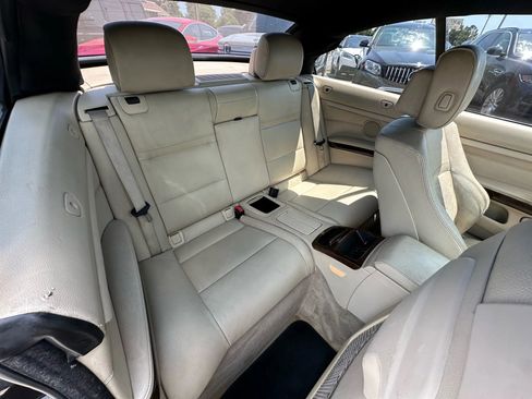 Used 2011 BMW 328i Convertible image 20