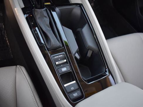 New 2025 Honda Accord EX-L image 9