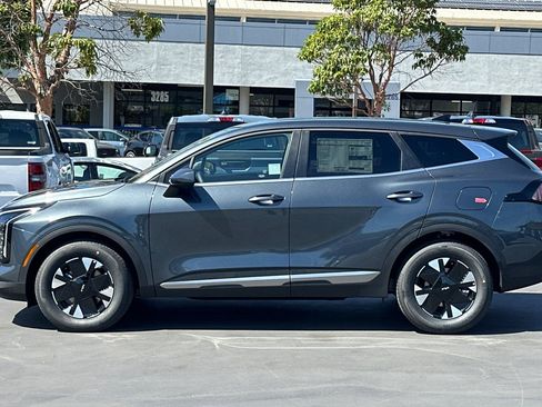 New 2026 Kia Sportage LX image 7