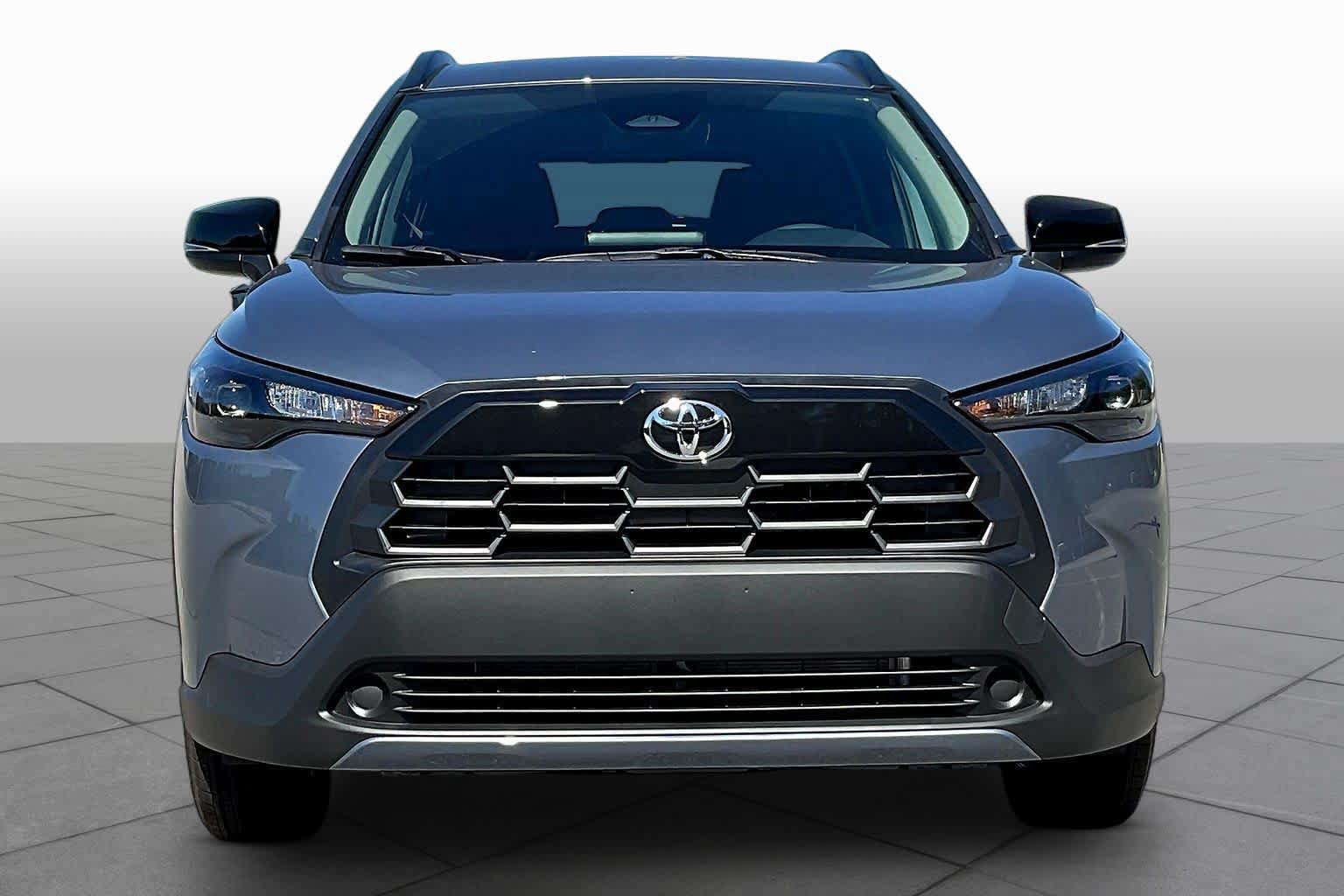New 2026 Toyota Corolla Cross LE FWD image 3