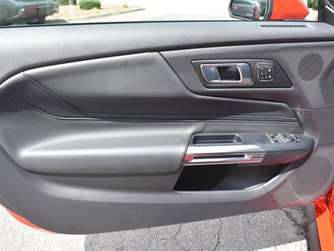 Used 2025 Ford Mustang GT Premium RWD image 11