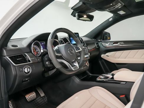 Used 2019 Mercedes-Benz GLE 63 AMG S image 4