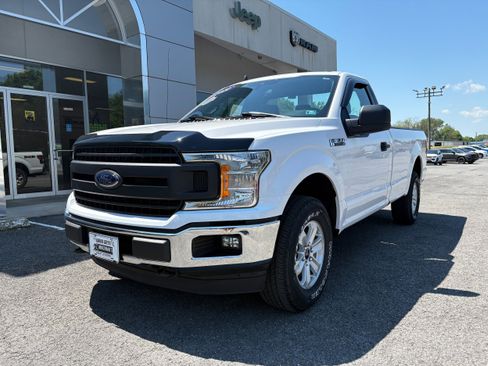 Used 2020 Ford F150 XL w/ Equipment Group 101A Mid AWD/4WD image 3
