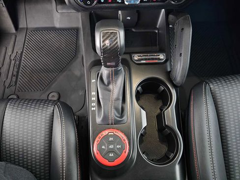 Used 2023 Ford Bronco Raptor AWD/4WD image 31