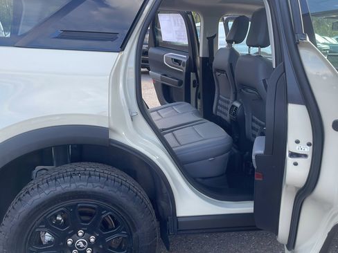 Used 2025 Ford Bronco Sport Badlands w/ Badlands Tech Package AWD/4WD image 26