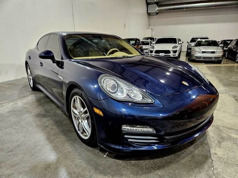 Used 2012 Porsche Panamera w/ Premium Pkg RWD image 10