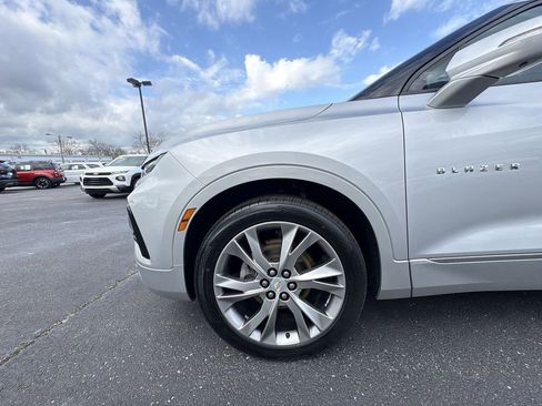 Used 2019 Chevrolet Blazer Premier w/ Sun and Wheels Package image 18