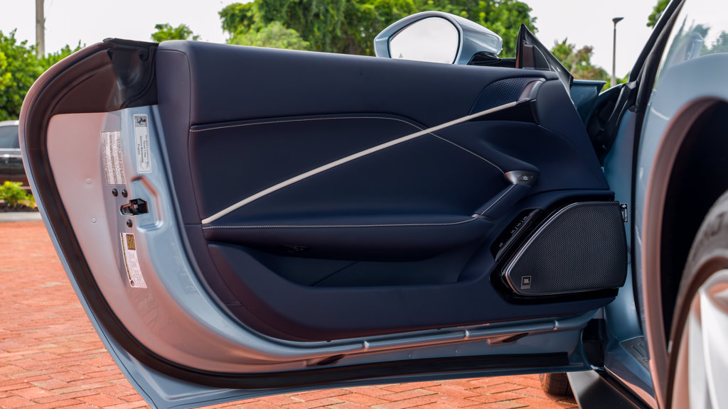 Certified 2026 Ferrari Roma Spider RWD image 13